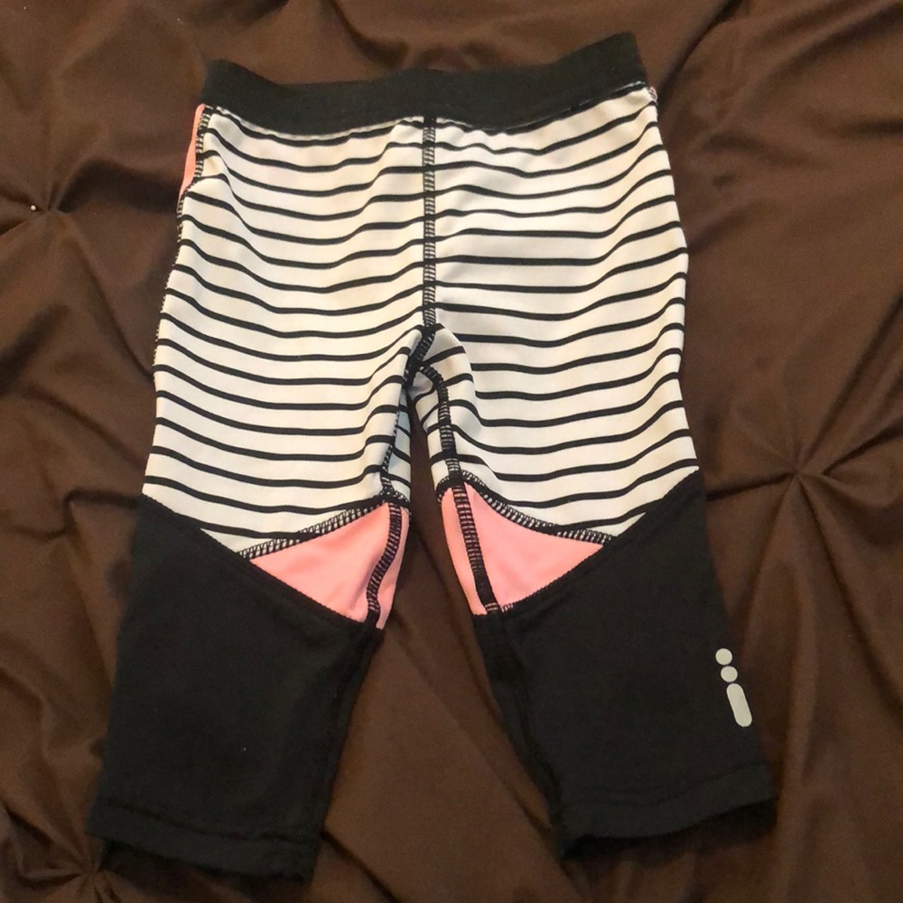 Girls Cotton on Size 12 Months Capri Leggings